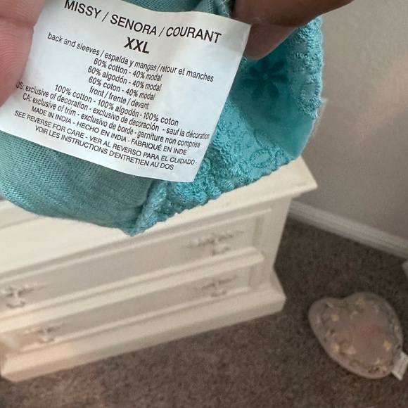 Gloria Vanderbilt top - Picture 8 of 11